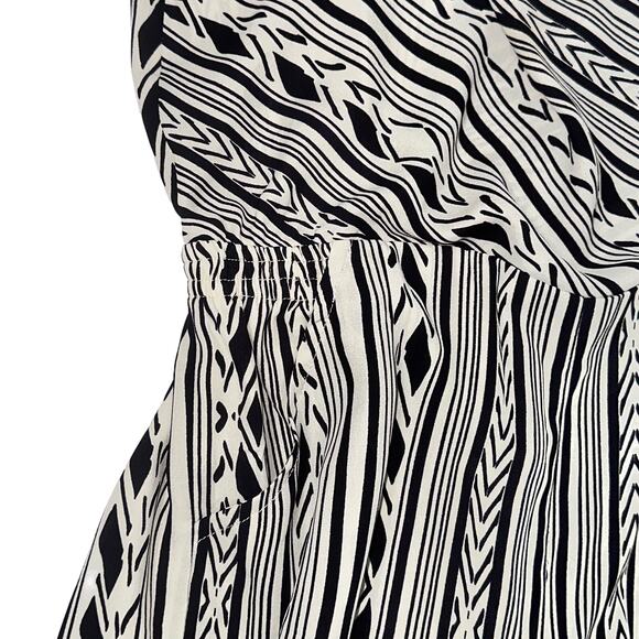 Design Lab V-Neck Tank Jumpsuit Aztec Print Pockets Adjustable Straps Size XS - Picture 9 of 14